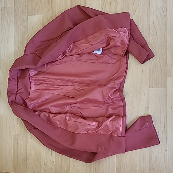 SHEIN Essnce Ladies" Short Blazer With Long Sleeves Dress Pants Suits Size S - Picture 13 of 16